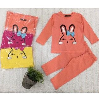 Bộ cotton thỏ đeo nơ bé gái