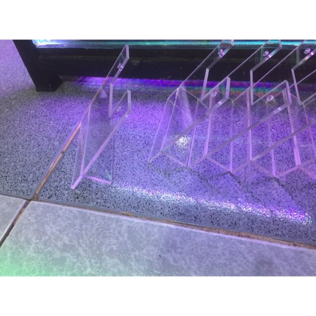 Chân đèn chế mica