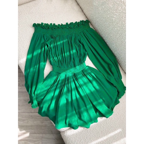 JUMSUIT TRỄ VAI BO EO