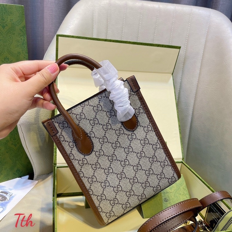 TÚI GUCCI NAM NƯ UNISEX CẦM TAY KÈM DÂY ĐEO CHÉO CHO MÙA DU LỊCH SMANO BAGS FULLBOX NAM CHÂM