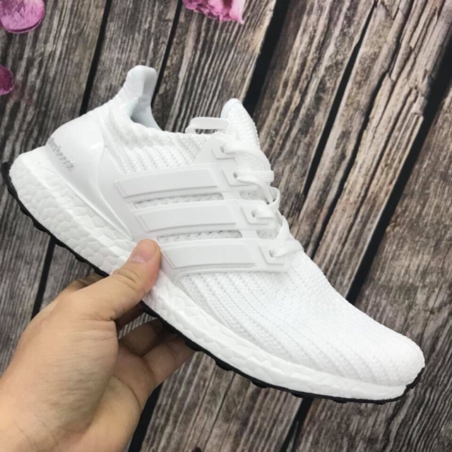 XẢ HÀNG [Free Ship 40K] Giày Ultra Boost 4.0 Full Box _ Triple White