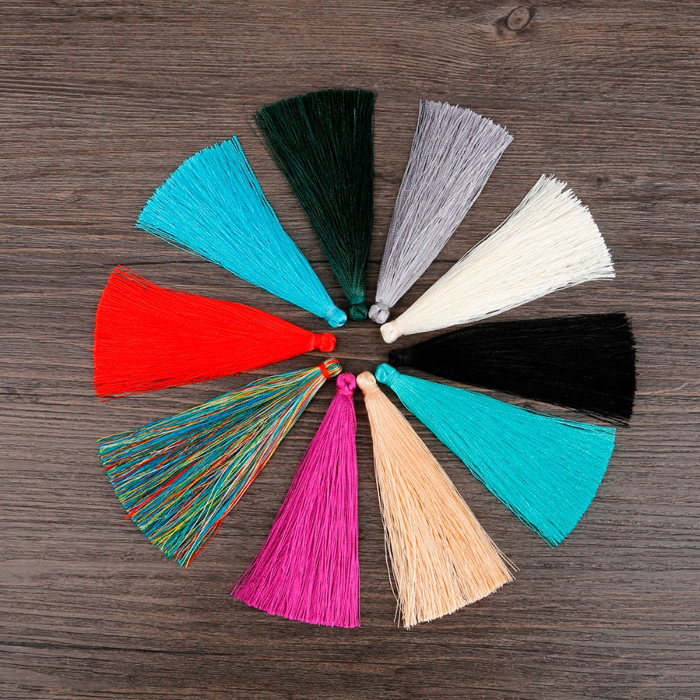 Charm dây tua rua dài 90mm bằng lụa chuyên dùng trang trí rèm cửa DIY