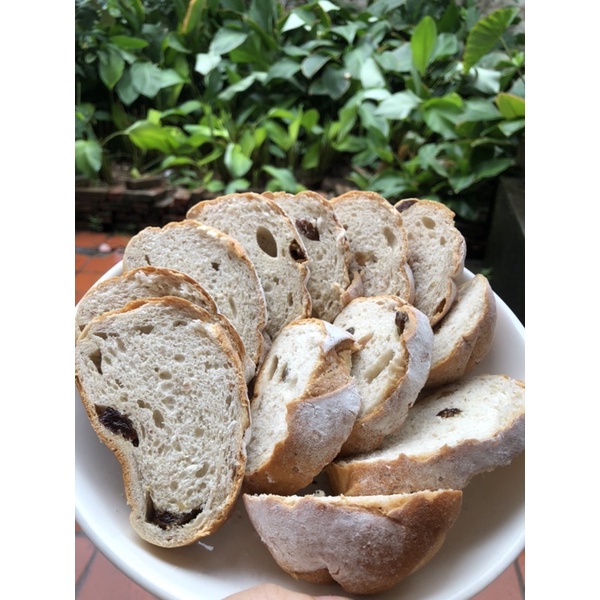 Bánh mì nguyên cám mix hạt ADELA BAKERY
