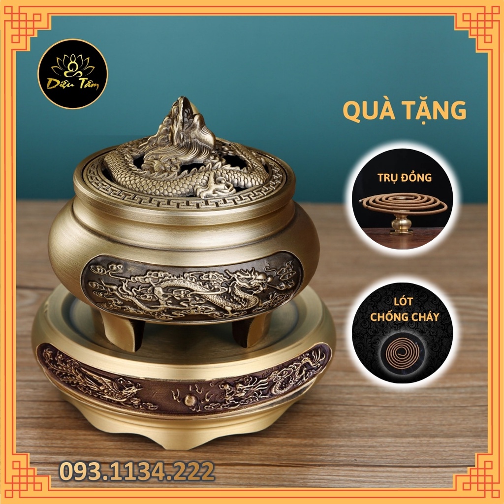 Lư xông trầm bằng đồng nguyên khối, dày dặn, chắc chắn, nắp hình rồng phượng, hoa sen, sen cá.