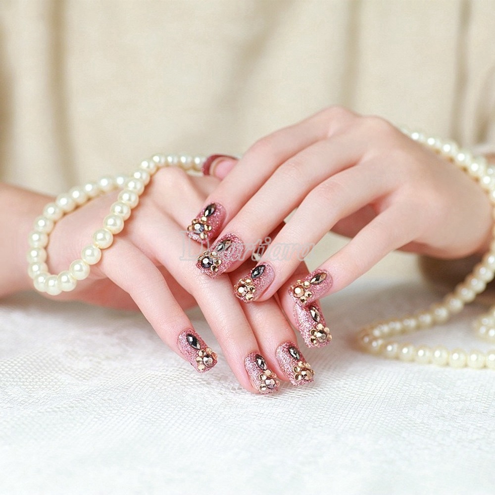 Bộ 24 Móng Tay Giả Đính Đá Màu Hồng 3D Lấp Lánh