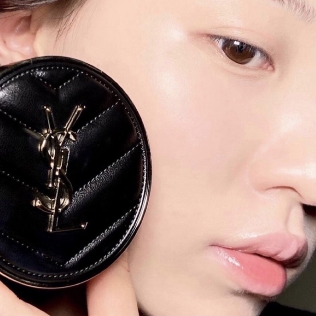 Cushion YSL Bản Limited Vỏ Da Full Size