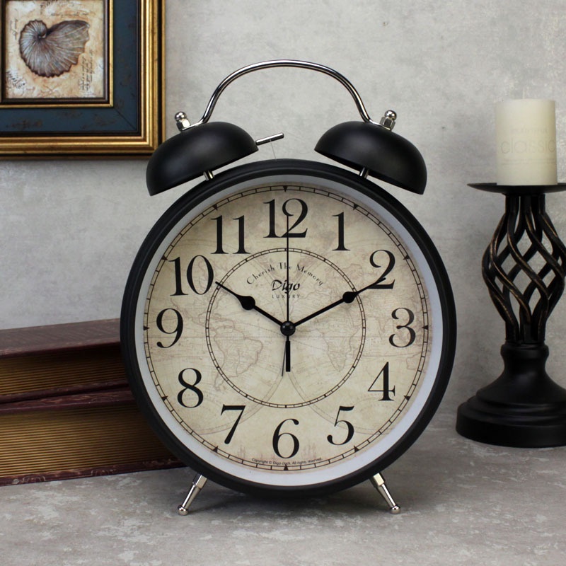 Đồng Hồ Báo Thức Vintage Black Cỡ Lớn