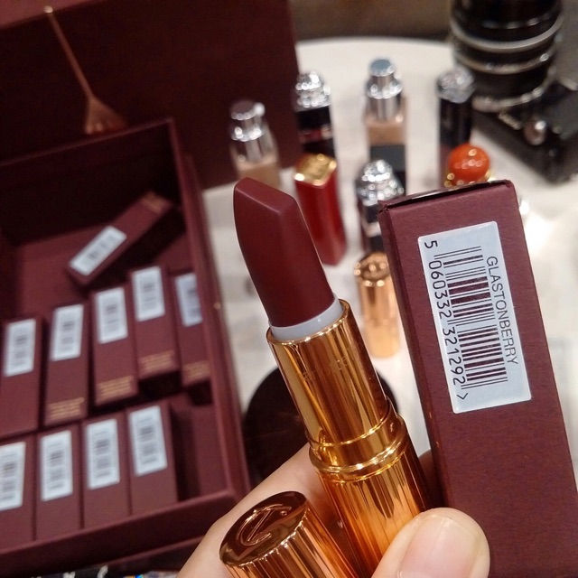 🌸Son Charlotte Tibury🌸