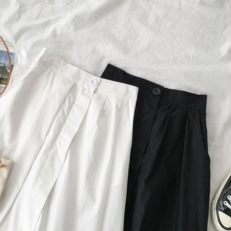 Chân váy dáng xòe kiểu vạt lệch ulzzang 2 màu trắng đen cực xinh | BigBuy360 - bigbuy360.vn