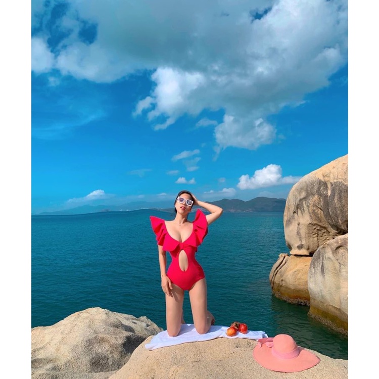 Bikini một mảnh trễ vai Tea Store 400