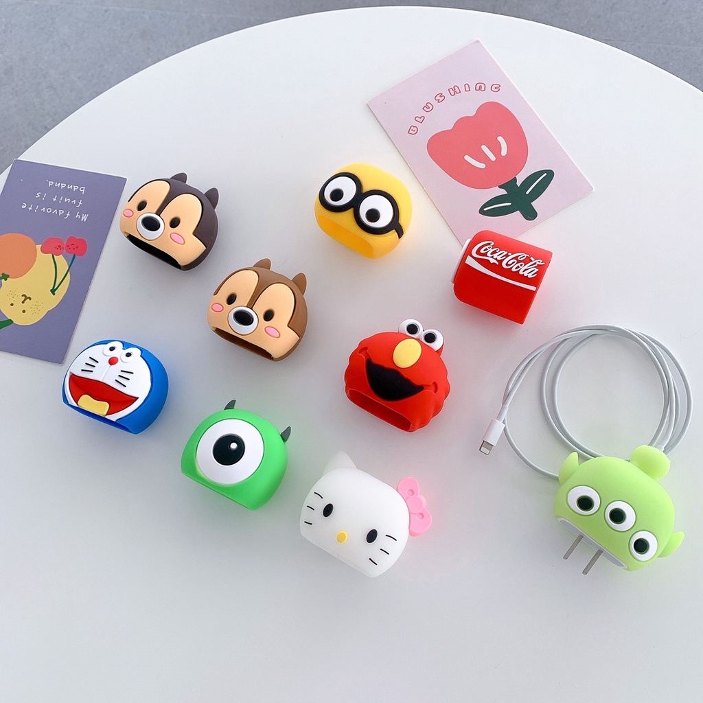 Phụ Kiện Bảo Vệ Dây Cáp Sạc Iphone 18w 20w Hình Doraemon Minions