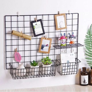 Khung sắt trang trí ảnh + dây thừng + đèn led trang trí