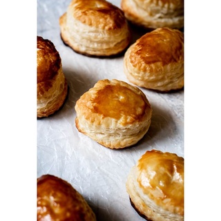 Đế bánh pateso nhấn sẵn (Có 2 loại)