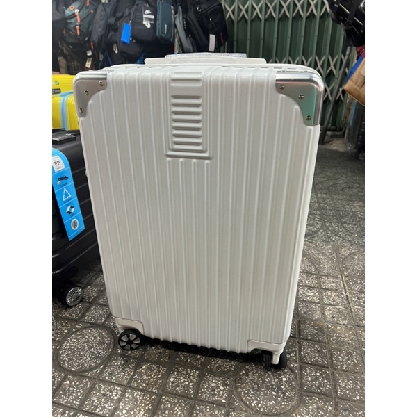 Vali bọc góc size 20 trắng