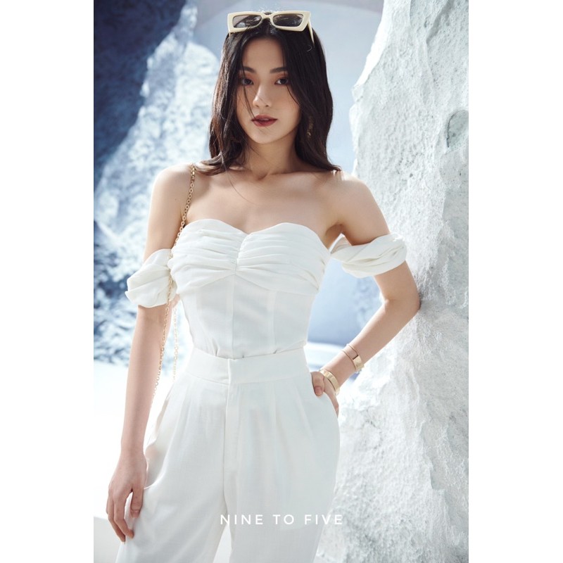 NineToFive - Beth top