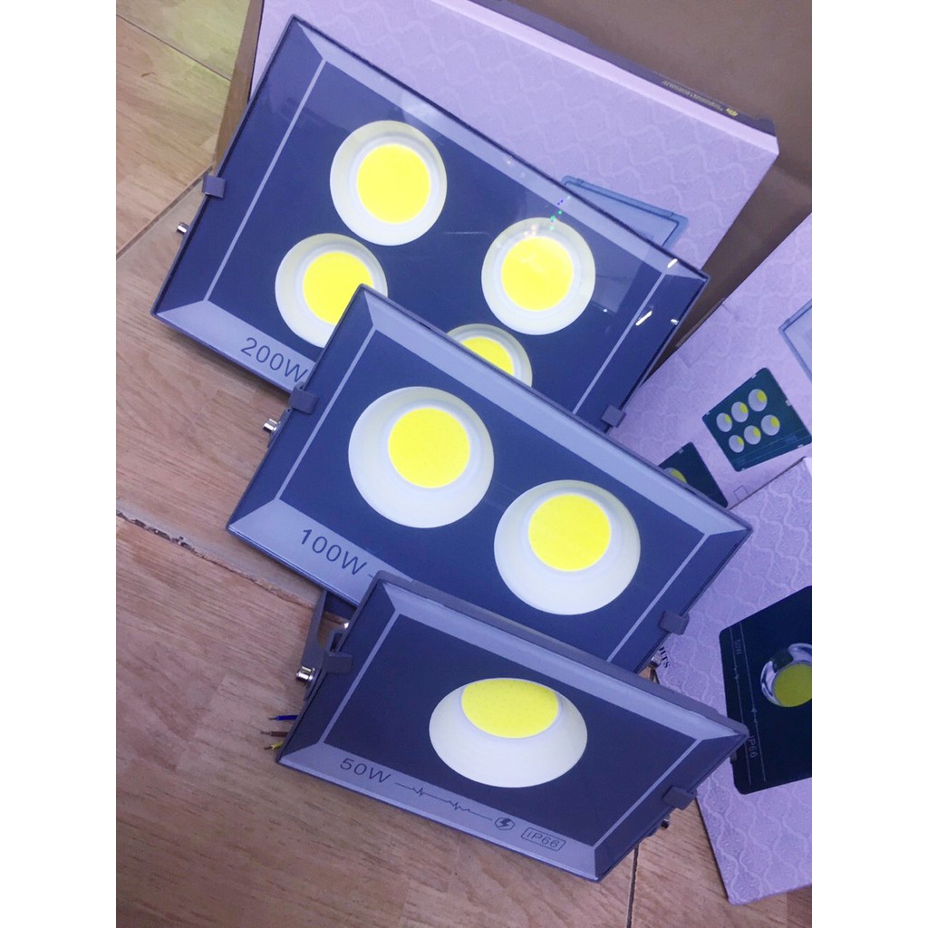 Đèn pha led 200w mặt trăng siêu sáng, chống nước tốt