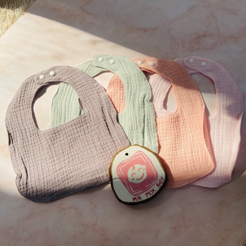 Yếm vải chữ U cho bé, chất cotton muslin siêu mềm và không xù lông, hàng công ty an toàn cho da em bé