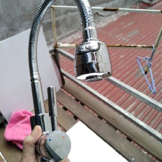 Vòi rửa bát inax thân đồng cần mềm