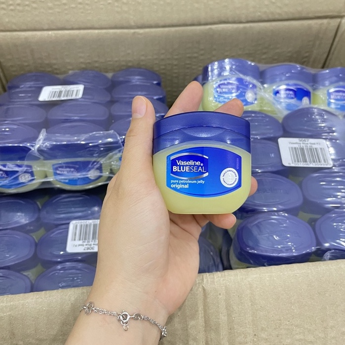Sáp Dưỡng Ẩm Vaseline Blueseal Pure Petroleum Jelly Original 50ml - Kem dưỡng ẩm đa năng