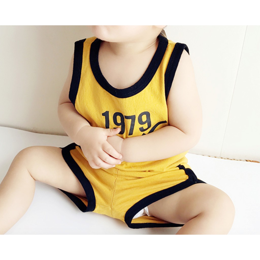 Set bộ quần áo ba lỗ số 1979 VEMZKIDS cho bé trai bé gái