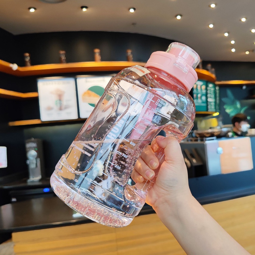 Bình nước thể thao không chứa bpa dung tích 1.5l tiện lợi
