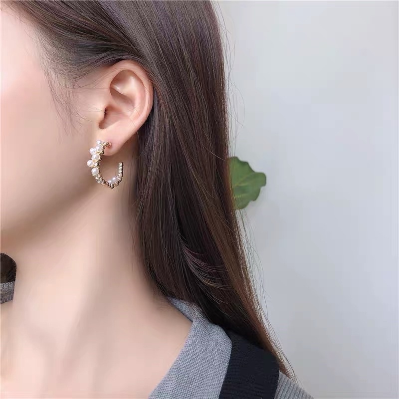 Hoa tai đính hạt phong cách Hàn - Maben