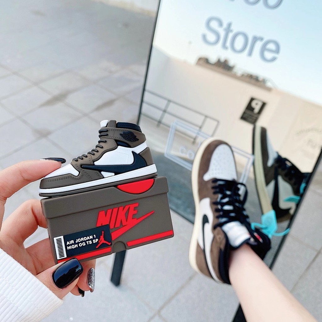 Vỏ Bảo Vệ Hộp Sạc Tai Nghe airpods 1/2/3 pro Hình Giày Nike Air Jordan Thời Trang