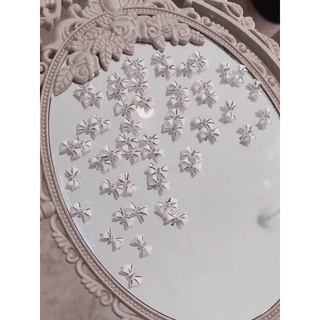 Charm nơ xinh xắn