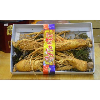 Nhân sâm tươi xách tay Hàn Quốc 4 củ/kg