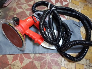 Máy chà nhám tường có hút bụi