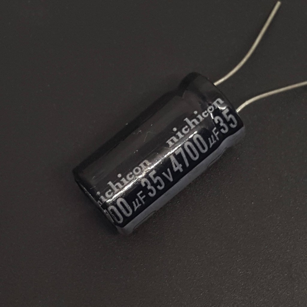 Tụ 4700uF/35V