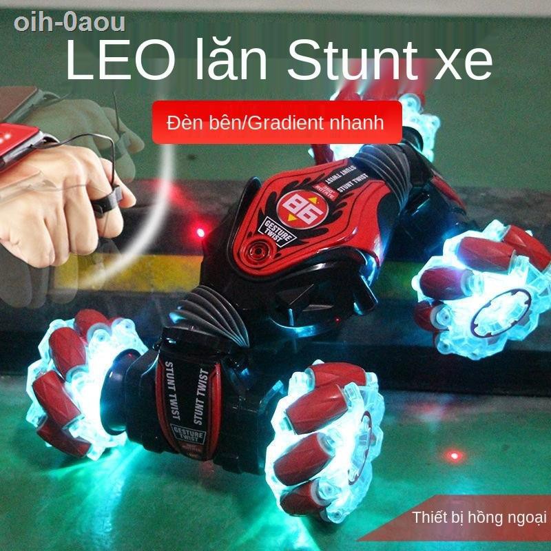 Biến dạng cảm ứng cử chỉ Điều khiển xe ô tô từ xa vặn người lái leo núi địa hình bằng tay cho trẻ em đồ chơi r
