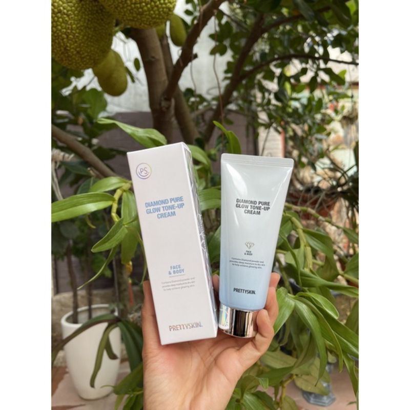 Kem dưỡng trắng Prettyskin Diamand Pure Glow Tone-up