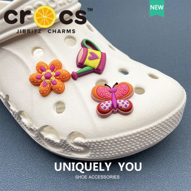 Phụ Kiện Khóa Giày crocs Họa Tiết Hoa Bướm Xinh Xắn Trang Trí Sân Vườn DIY