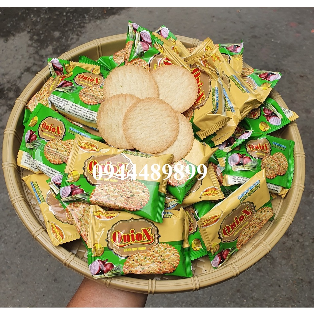 1 Kg Bánh quy hành Onion Tân Việt Nhật Thơm Ngon  -đồ ăn vặt-tết -bánh mứt tết
