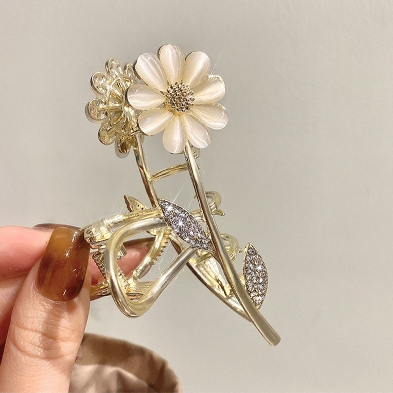 Kẹp Tóc Hình Hoa Cúc Đính Đá Opal Cho Nữ