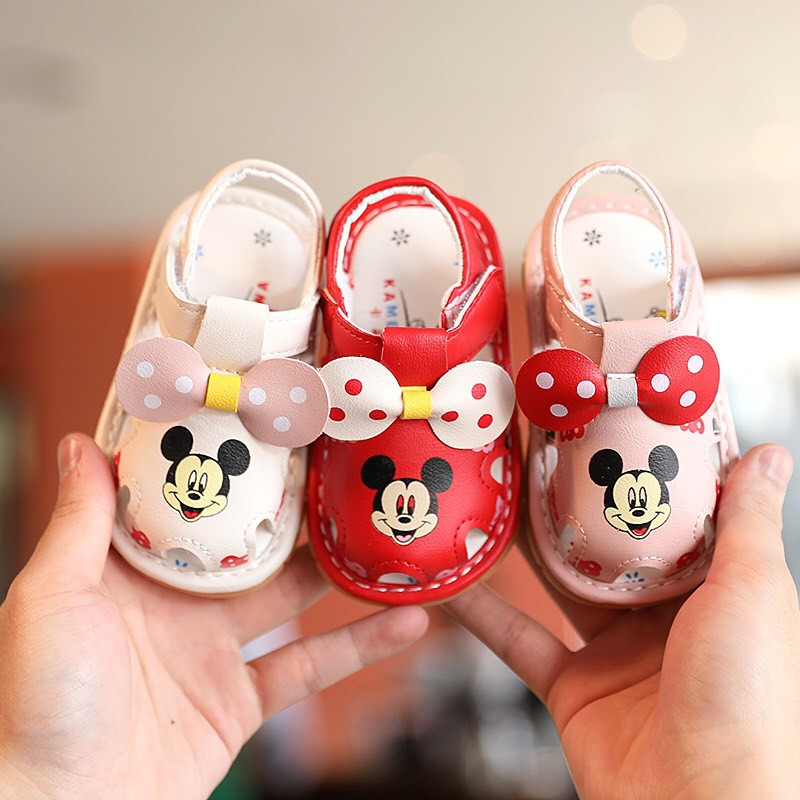 sandal tập đi cho bé gái hình chuột mickey siêu dễ thương bipbip A1