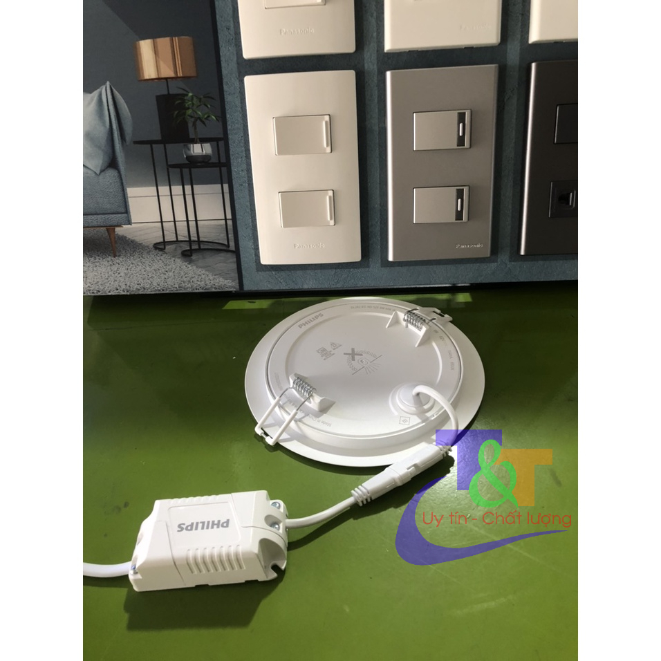 Đèn Downlight âm trần Led siêu mỏng Philips DL262 EC RD  9W Cắt lỗ : 125 mm