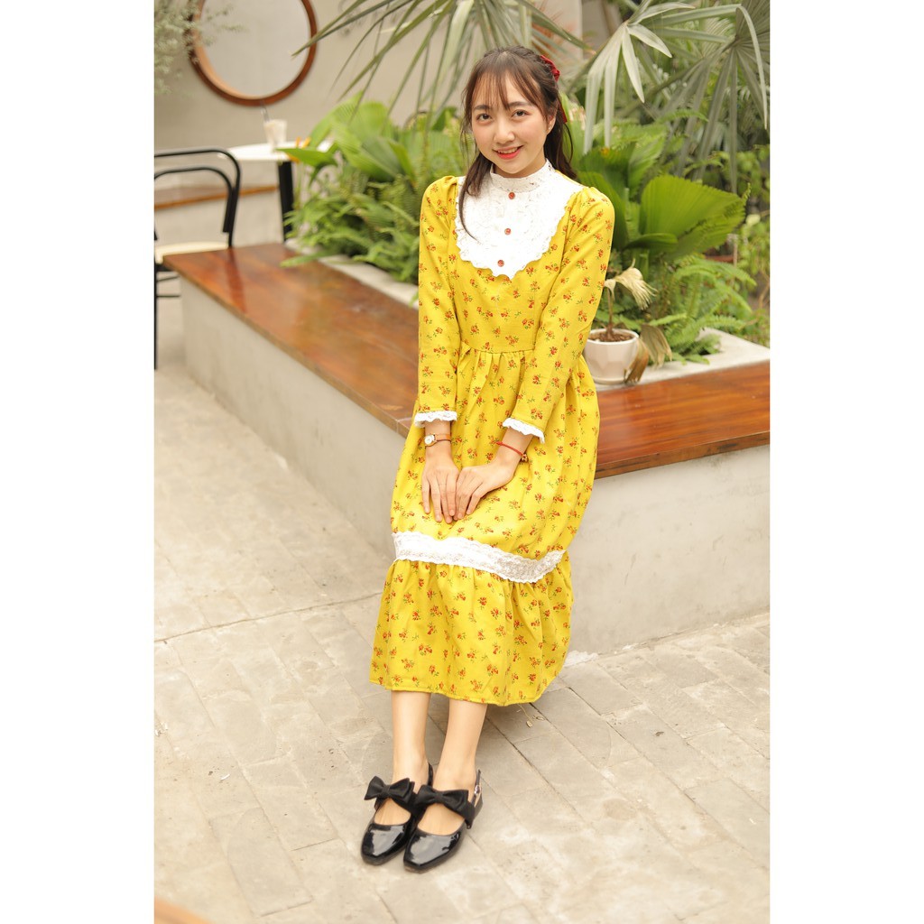 Váy nhung tăm hoa phối ren tiểu thư siêu yêu