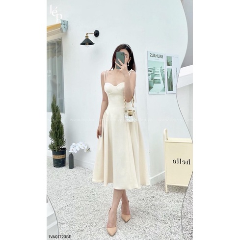 Hết Váy Lép 2s nhúng hông