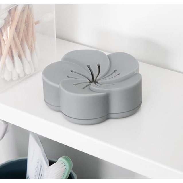 Sỉ 10 hộp sáp thơm nhỏ gọn dán tường hình hoa mai