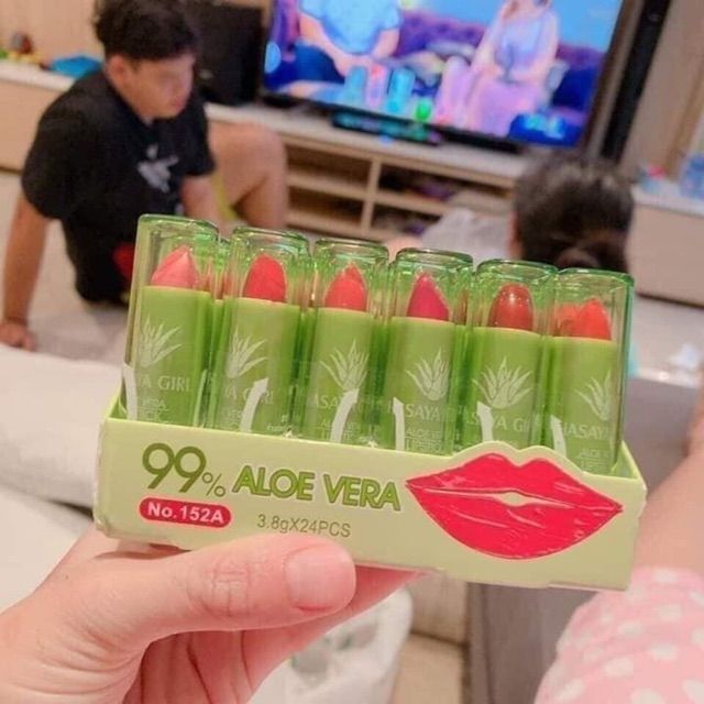 LỐ 24 SON DƯỠNG CÓ MÀU ALOE VERA