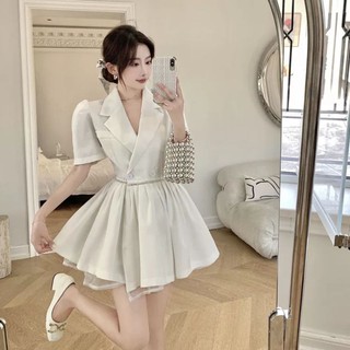 đầm trắng thiết kế sang chảnh