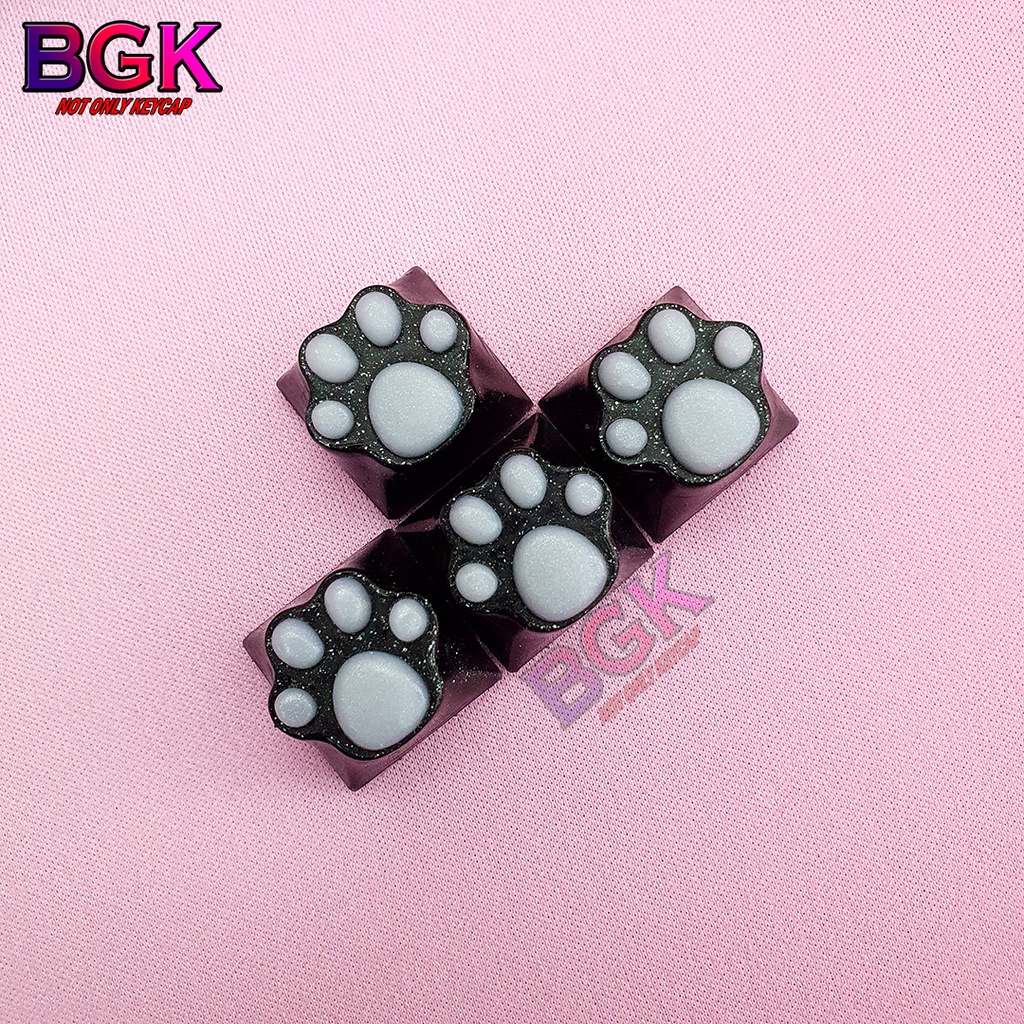 Keycap Lẻ Artisan Chân Mèo dễ thương màu Đen Trắng ( cast resin nhiều lớp, keycap resin độc lạ )