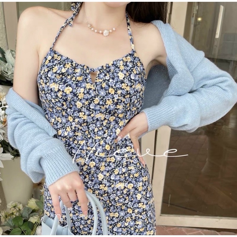 Set đầm hoa 2 dây kèm áo khoác len cao cấp , set đầm hoa cổ yếm | BigBuy360 - bigbuy360.vn