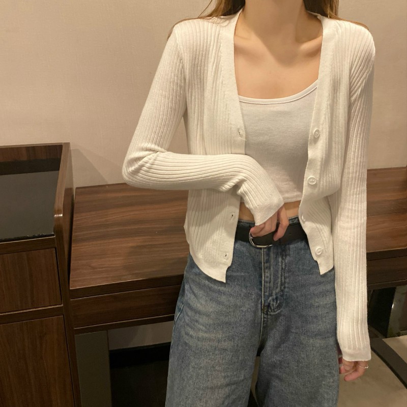 Áo khoác cardigan len nữ cổ chữ V siêu xinh mẫu mới 2021