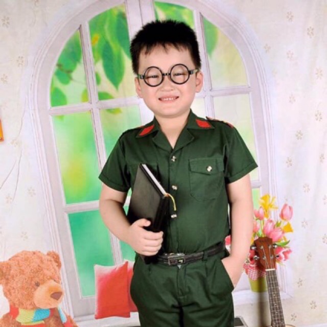 trang phục công an nhân dân cho bé
