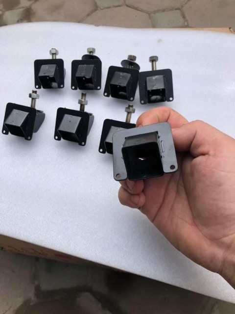 Bảo vệ camera lùi cho CX5 , CX8