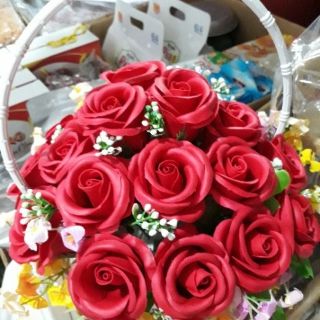 giỏ hoa sáp thơm 22 bông 145k