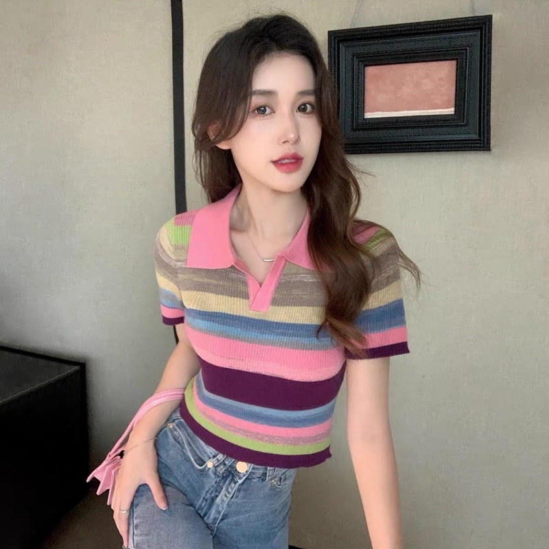 Áo len dệt kim cổ đức phối kẻ màu hot hit